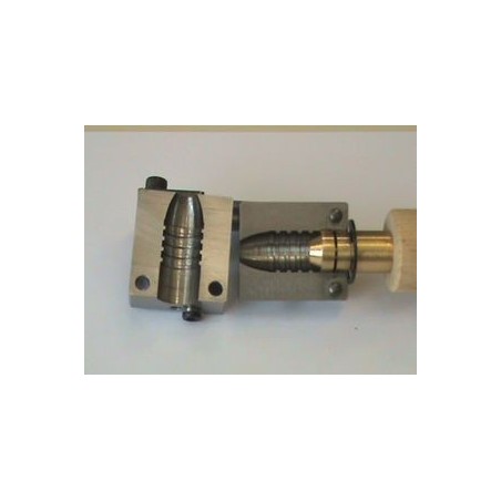 Moule Hensel minié 577 - 670 - 14.6 mm - 43.41 grammmes. Sur commande,environ 18 jours.